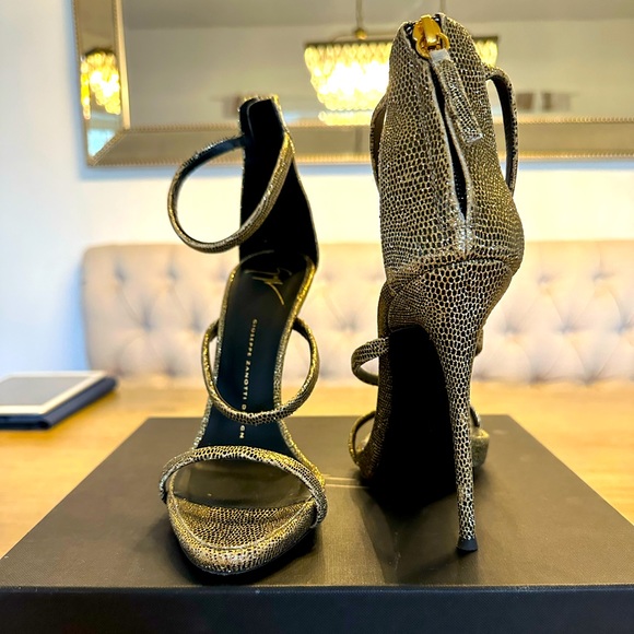 Giuseppe Zanotti Coline 110 Mez Siutta Sandals - Picture 1 of 5